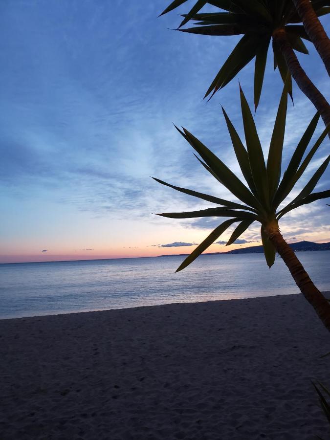 Frejus Plage T2, Piscine, Parking, Plages A 200M Kültér fotó