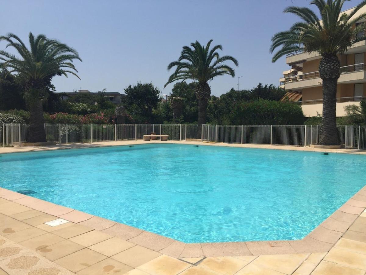 Frejus Plage T2, Piscine, Parking, Plages A 200M Kültér fotó