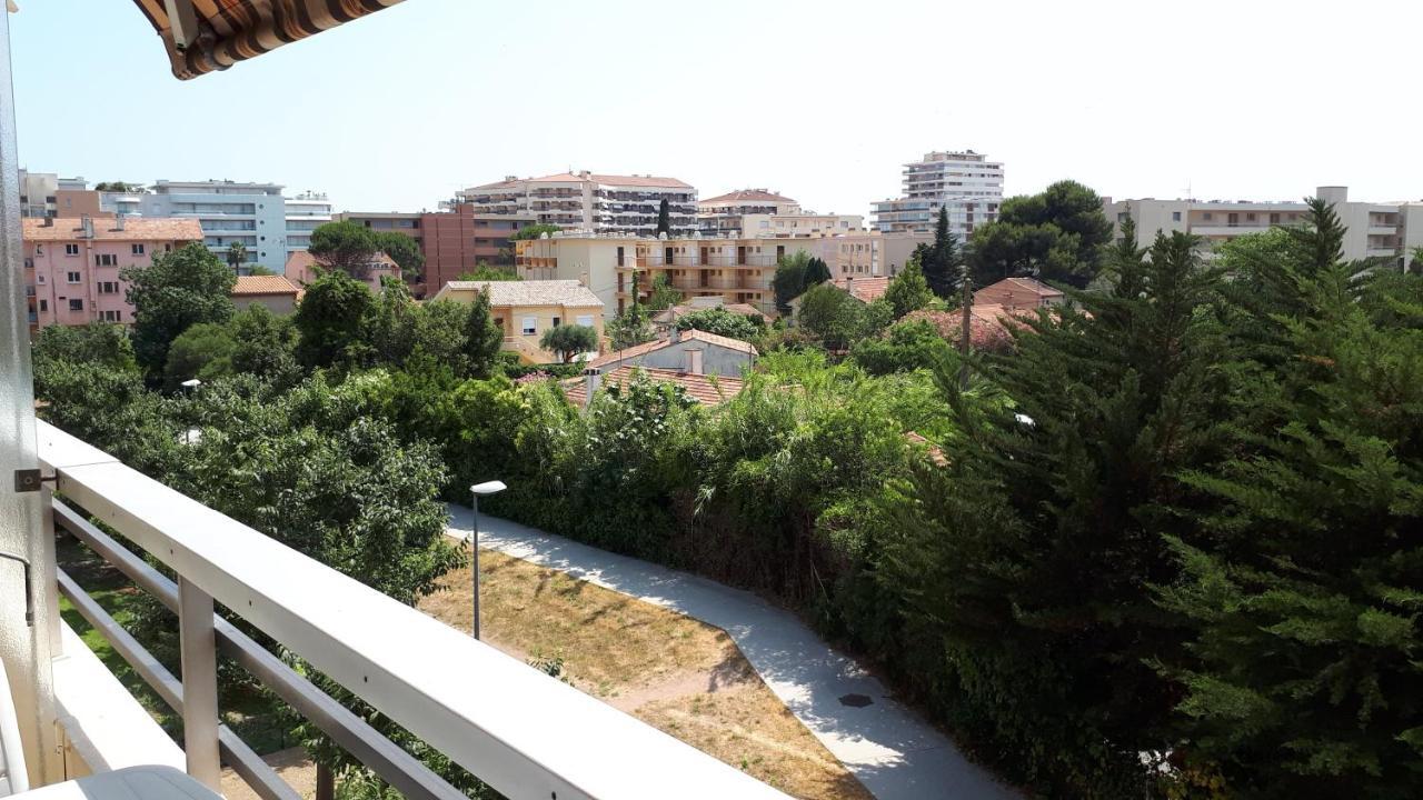 Frejus Plage T2, Piscine, Parking, Plages A 200M Kültér fotó